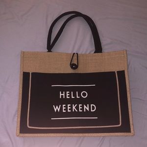 WEEKENDER TOTE BAG